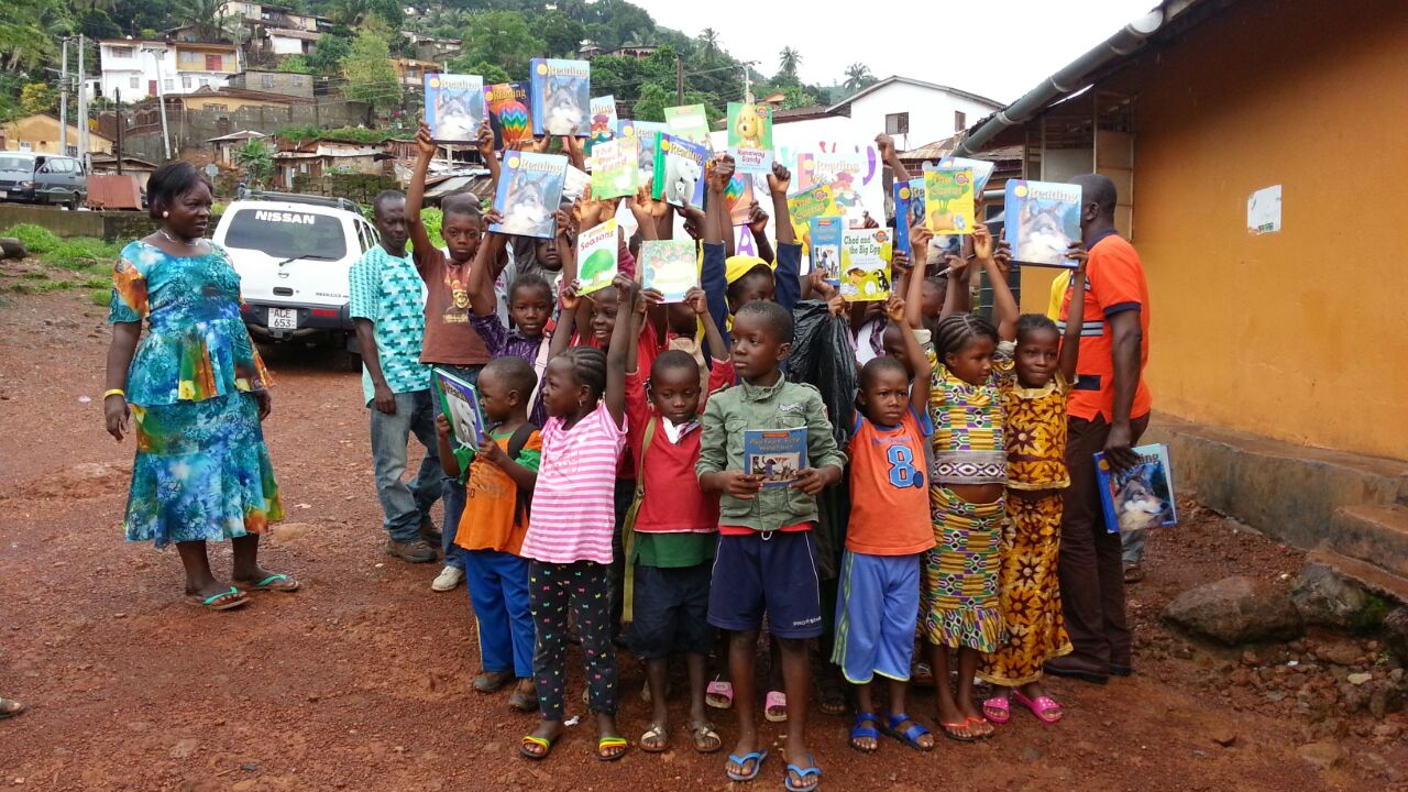 Students with new books 