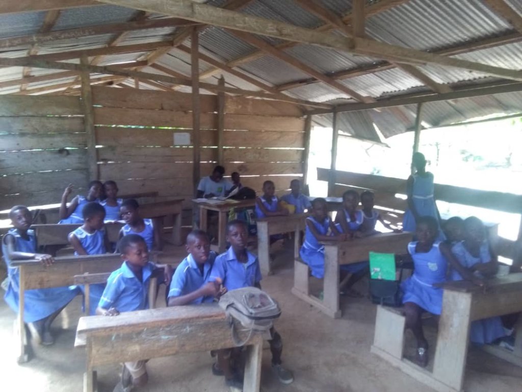 Shed classroom in Ghana 
