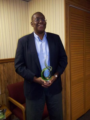 Sylvester with award 