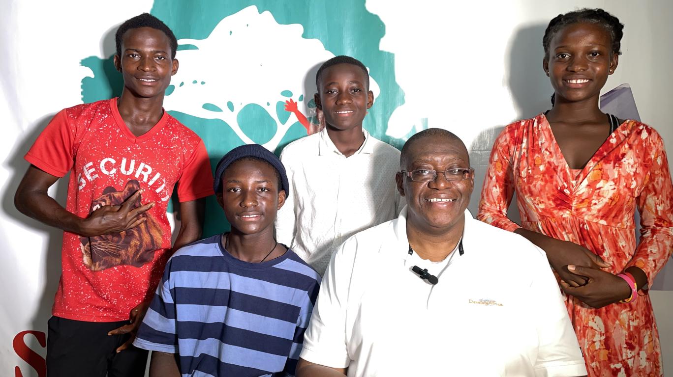 Sylvester with Yealie, Alusine, Alfred & Osman