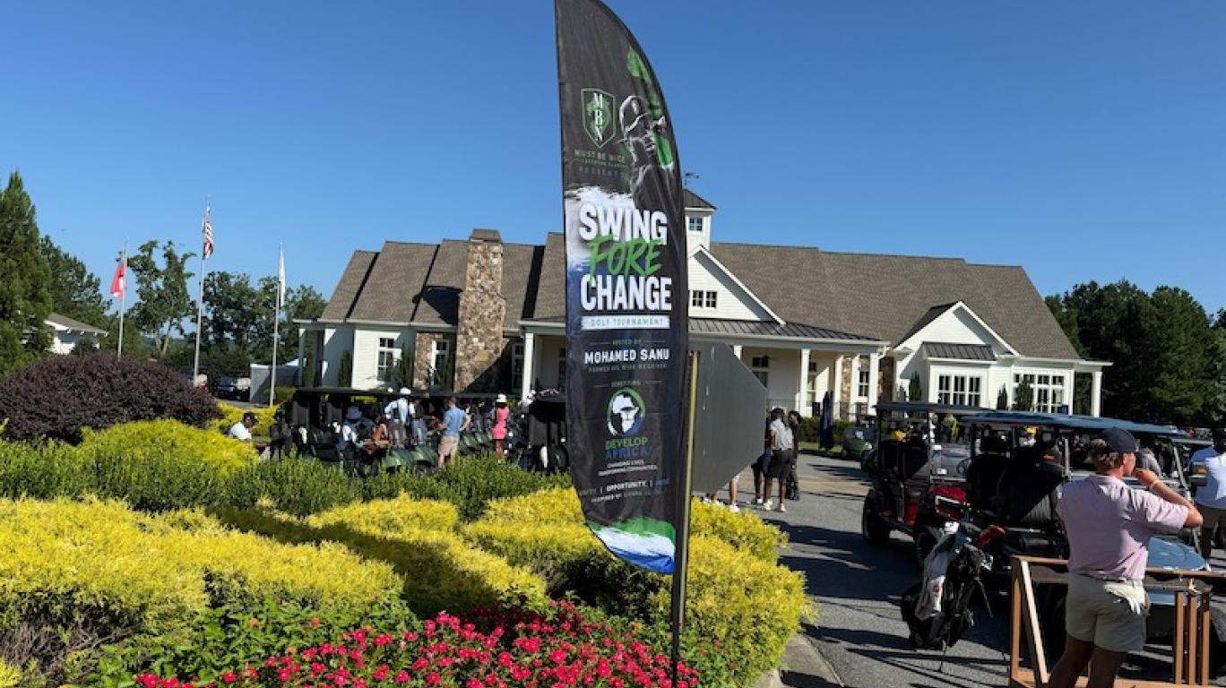 Scene from the Swing FORE Change 2026